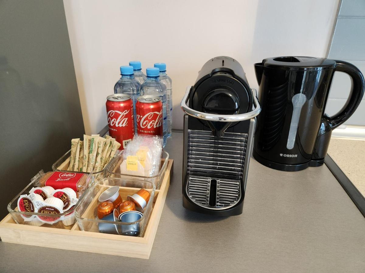 Airport Apartment Otopeni Eksteriør billede